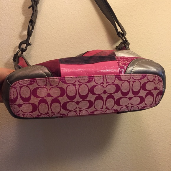 Coach Patchwork Large Purse - Picture 3 of 16